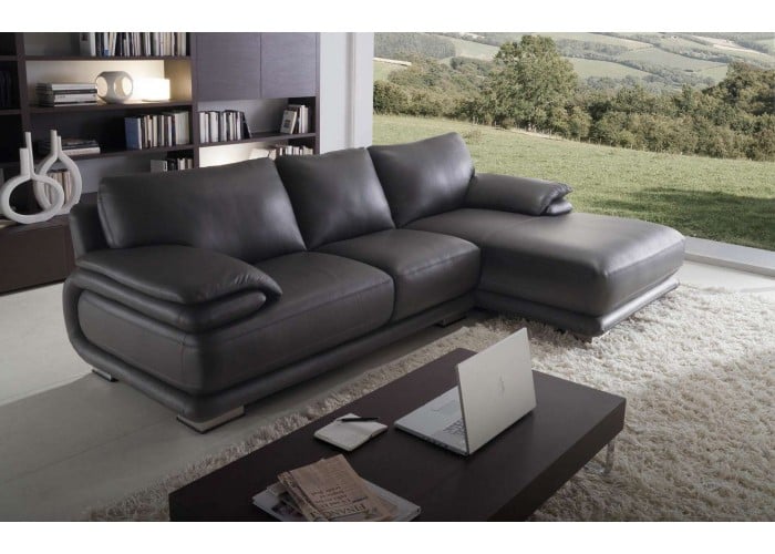 Chateau Dax Atlantic Leather Sectional