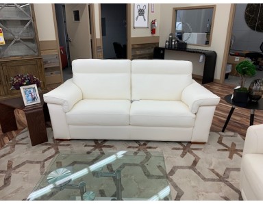New Natuzzi Editions B757 Leather Sofas Reduced 30% Plus Get An Additional 20% Off