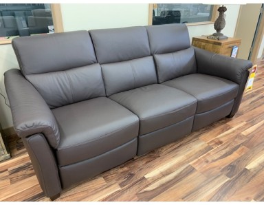 Brand New Natuzzi Editions C068 Triple Power Reclining Sofa With Lumbar 35% Plus Get An Extra 20% Off