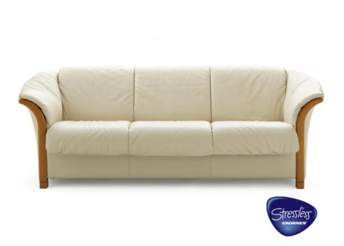 Ekornes Manhattan Leather Sofa Set